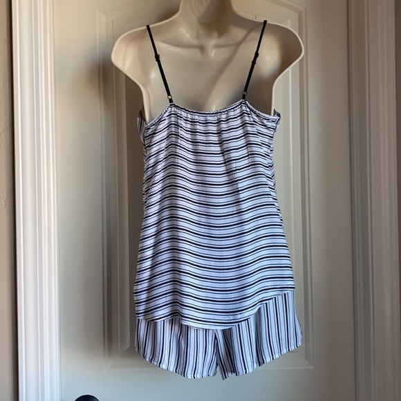 PJ Salvage Set. EUC - Picture 2 of 7